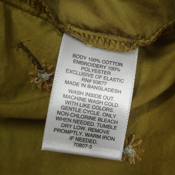 5/$25 Green Puff Sleeve Floral Embroidered Short Sleeve Cottagecore Top - Picture 7 of 7